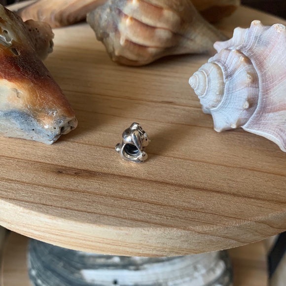 Retired Pandora Rabbit Charm - Picture 4 of 5